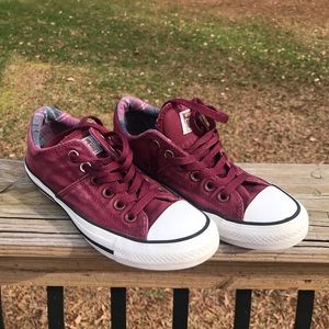 Women’s Converse All Stars low top sneakers